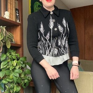 St. John Collection Black and White Floral Embroidered Button-Up Cardigan